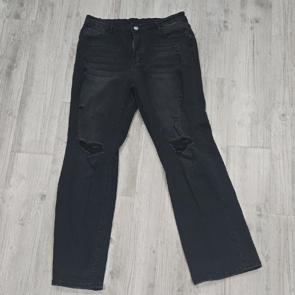 SHEIN Classic Black Straight Leg Women's Jeans
